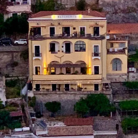 Palazzo Margherita Apart Otel 4*