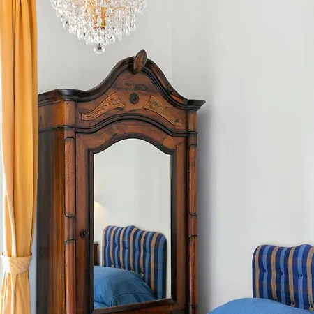Palazzo Margherita 2*