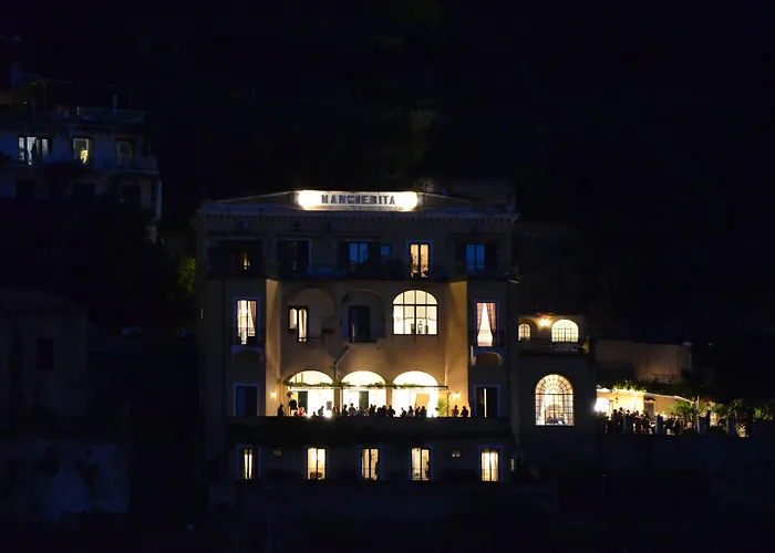 شقة فندقية Palazzo Margherita 4*