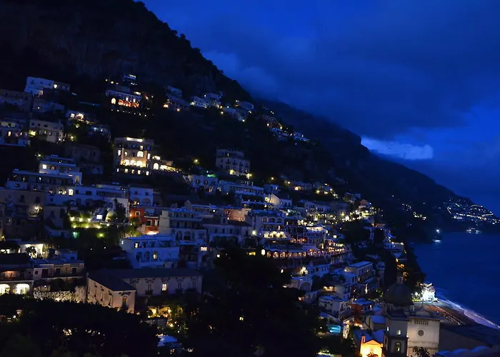 Palazzo Margherita بوسيتانو