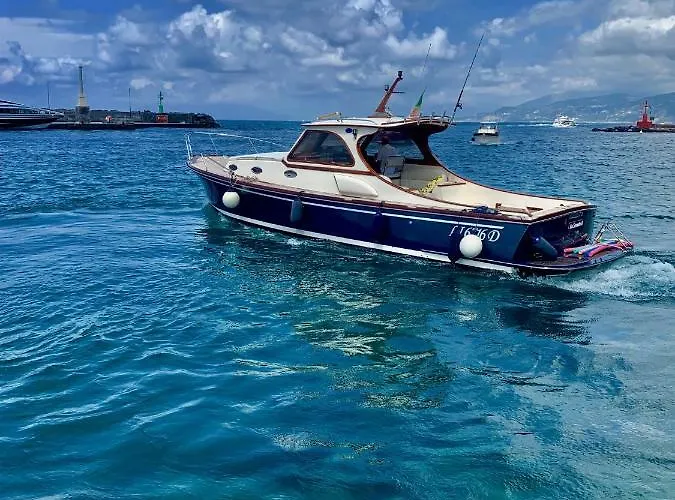 Palazzo Margherita 4* بوسيتانو